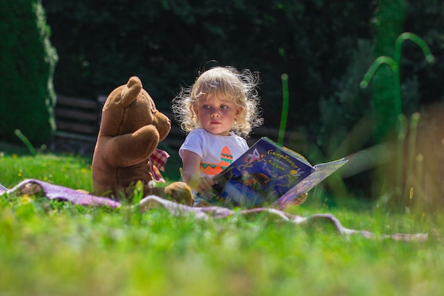 Lire la suite à propos de l’article Choisir la peluche parfaite pour faire le bonheur des enfants : Les criteres a prendre en compte